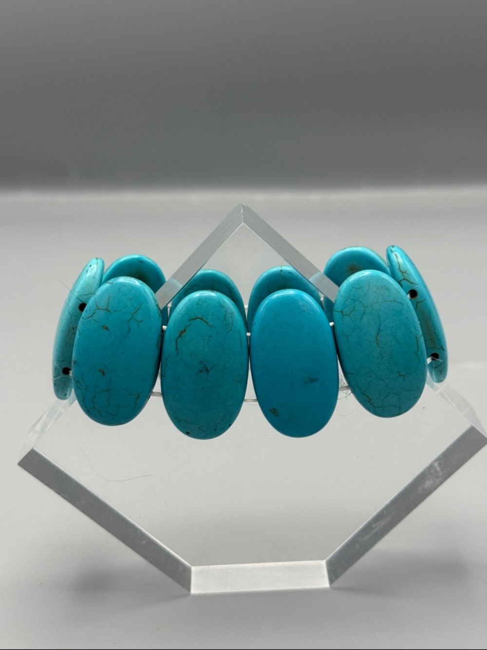 Dyed Howlet Oval Stone Stretch Bracelet